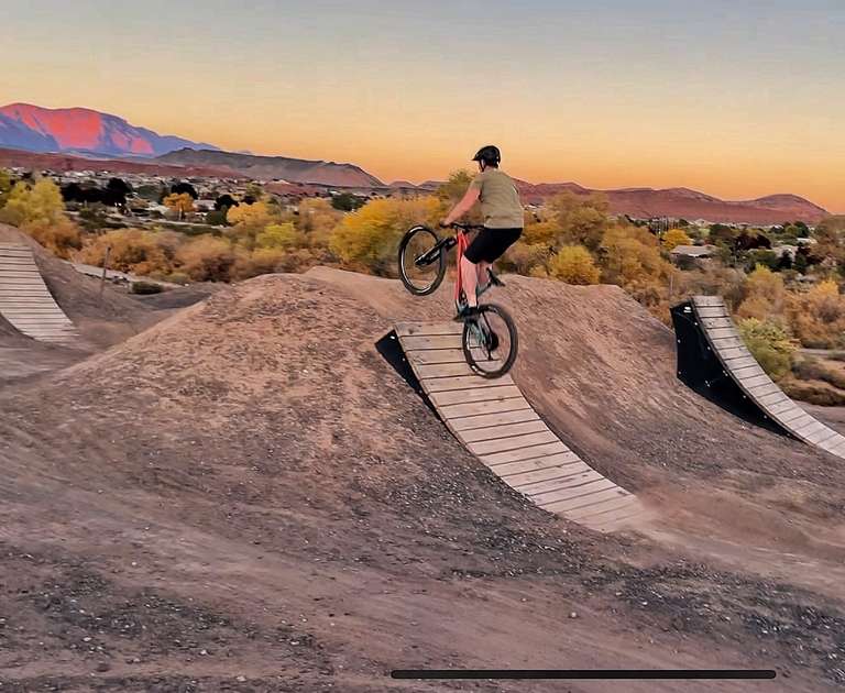 Mountain Bike Jumping